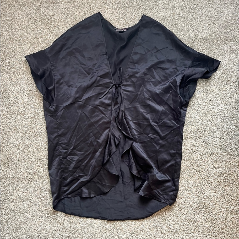 VS Black Satin Robe - Picture 2 of 5
